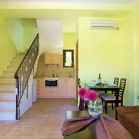 Il Viaggio Verde Vasilikí Extérieur photo